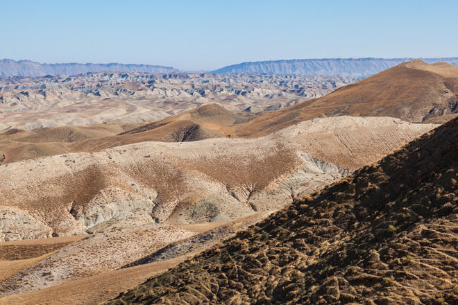 Bergstrecke nahe der Grenze zu Turkmenistan