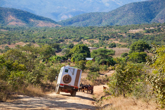 holprige Bergpisten im Nordwesten Malawis