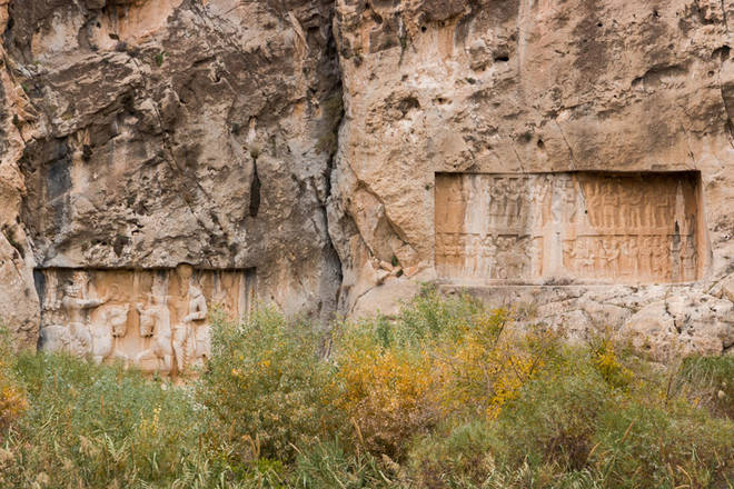 wunderbar erhaltene Reliefs in Bishapur