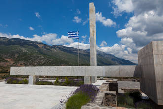 Mausoleum für die Naziopfer in Distomo