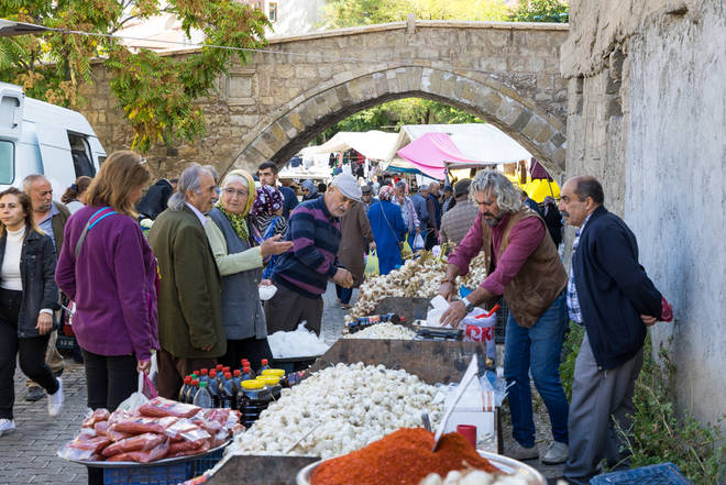 Markttag in Dirfigi