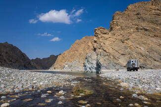 Stellplatz mit Privatpool im Wadi Daiqah