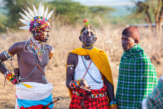 festlich geschmückte Samburu-Krieger
