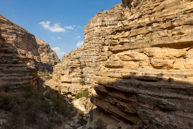 Beeindruckende Felsen im Shirez Canyon