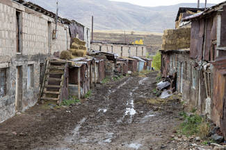 Ärmliches Leben in den armenischen Dörfern