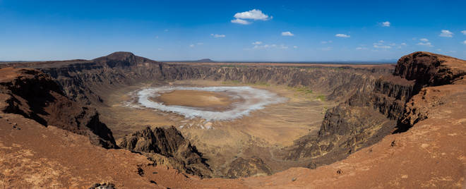 Wunderbarer Al Wahbah Krater