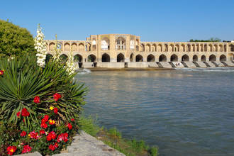 die schönste der alten Safaviden-Brücken Pol-e Khadjou